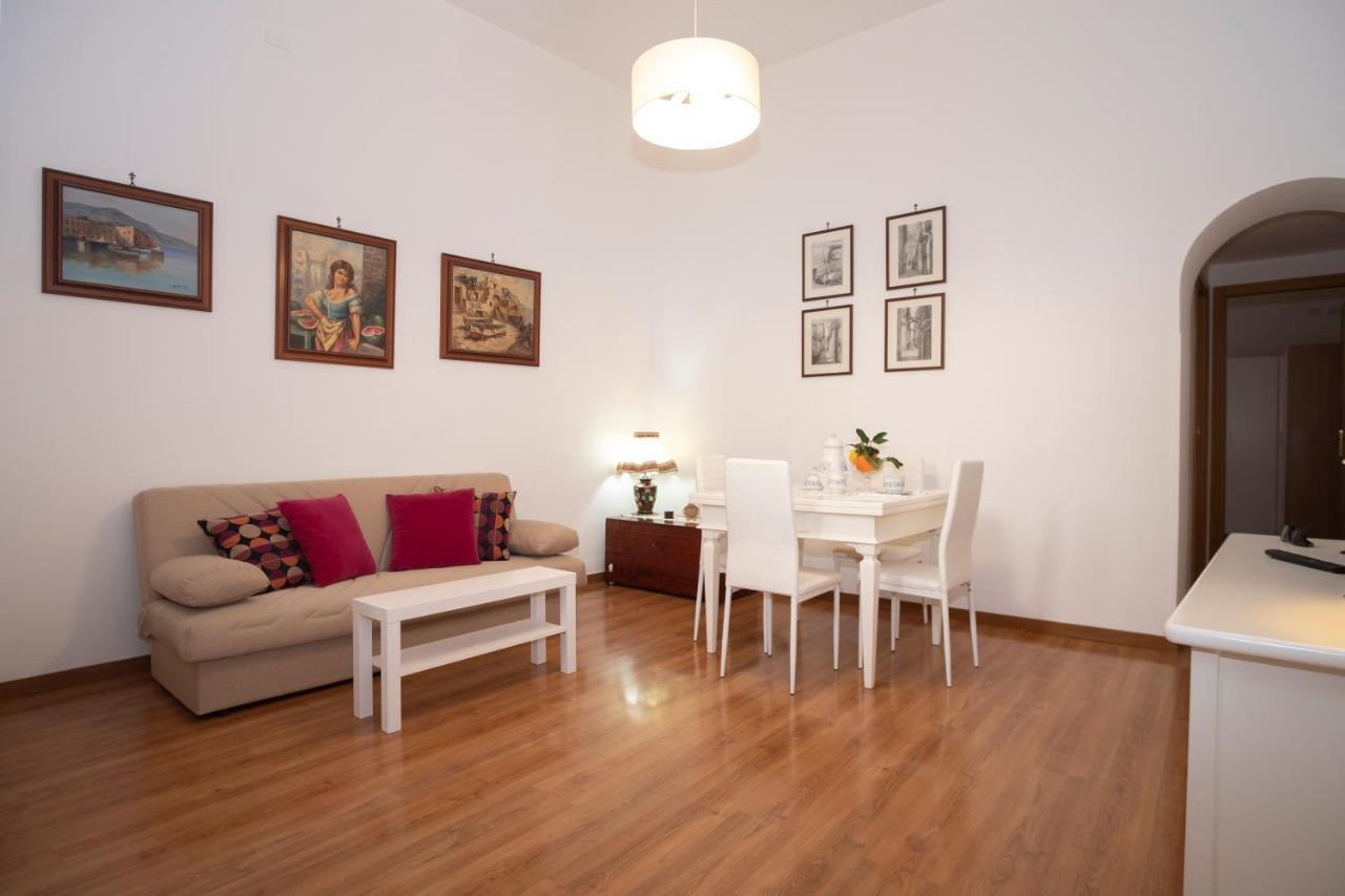 Donna Rosaria House Apartment Соренто Екстериор снимка